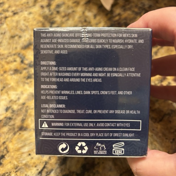 Kronwel Men Moisturizing Anti-Aging Face Cream Retinol & Hyaluronic Acid - Picture 4 of 4